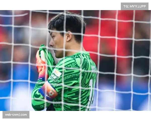 【2026年4月中超联赛·非赛事·群众体育中超“全民足球节”北京站启动，前国脚邵佳一现场指导小球员